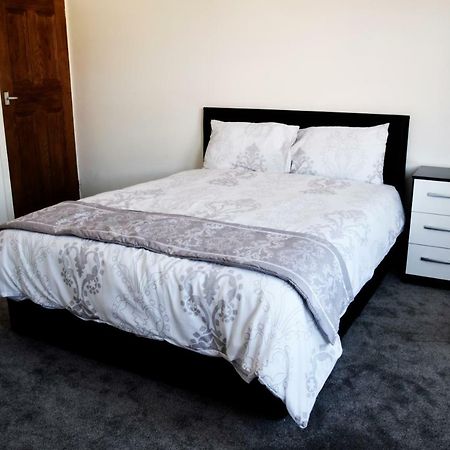 Central 2 Bed Apartment Leicester Exteriör bild